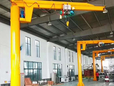 قفزات Jib Crane